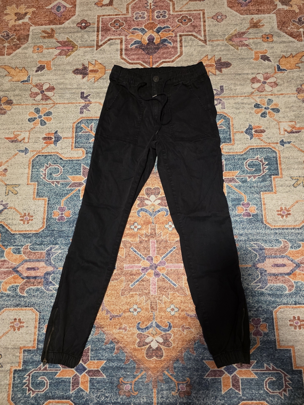 American Eagle Outfitters Black Cargo Pants Size 4